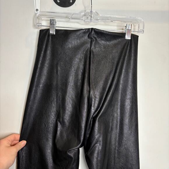 Commando Faux Leather Legging - Picture 9 of 9